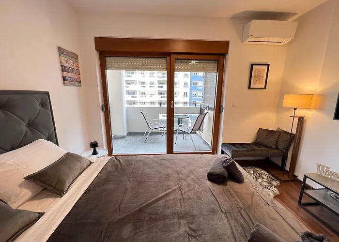 White Homes 16 - Master Quart Podgorica