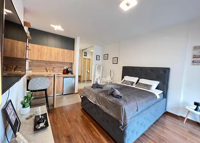 White Homes 16 - Master Quart Apartament