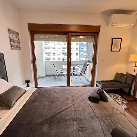 White Homes 16 - Master Quart Podgorica