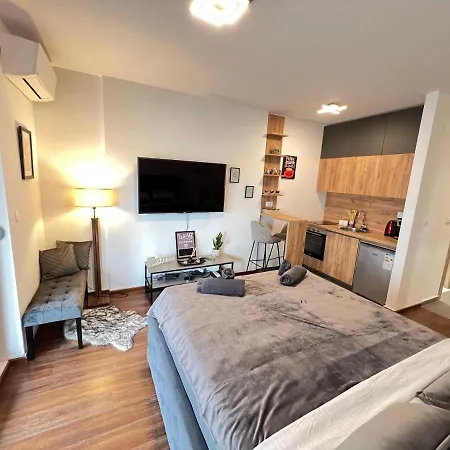 White Homes 16 - Master Quart * Podgorica